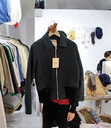 市场上装-夹克-（实拍）休闲男装夹克