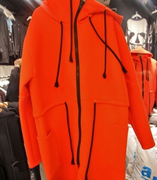 市场上装-中长外套-（实拍）休闲男装中长外套