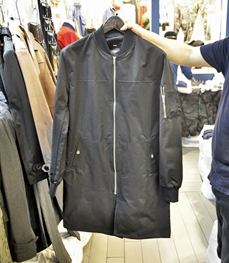 市场上装-中长外套-（实拍）休闲男装中长外套