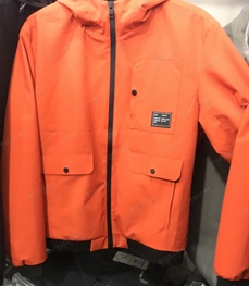 市场上装-夹克-（实拍）时尚男装夹克