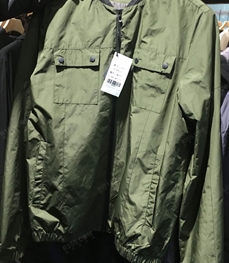 市场上装-夹克-（实拍）时尚男装夹克