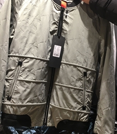 市场上装-夹克-（实拍）时尚男装夹克