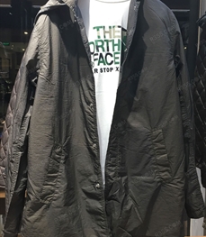 市场上装-中长外套-（实拍）时尚男装中长外套