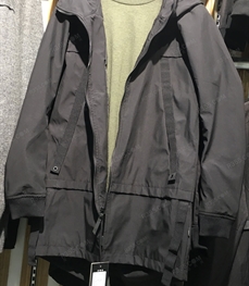 市场上装-中长外套-（实拍）时尚男装中长外套