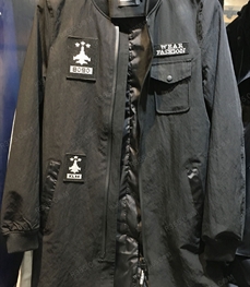 市场上装-中长外套-（实拍）时尚男装中长外套