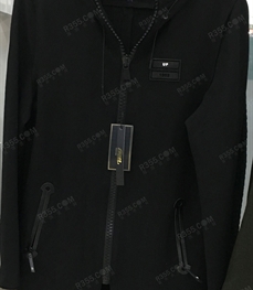 市场上装-中长外套-（实拍）时尚男装中长外套