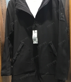 市场上装-中长外套-（实拍）时尚男装中长外套