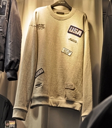 市场上装-卫衣-（实拍）休闲男装卫衣