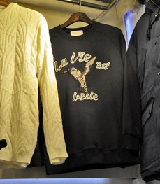 市场上装-卫衣-（实拍）休闲男装卫衣