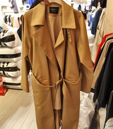 市场上装-中长外套-（实拍）休闲男装中长外套