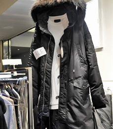 市场上装-棉衣/羽绒服-（实拍）休闲男装棉服