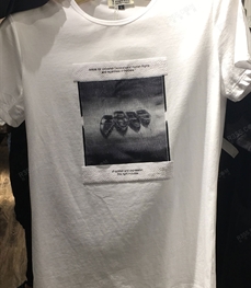 市场上装-T恤-（实拍）时尚男装t恤