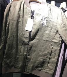 市场上装-夹克-（实拍）时尚男装夹克