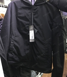 市场上装-夹克-（实拍）时尚男装夹克