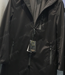 市场上装-中长外套-（实拍）时尚男装中长外套