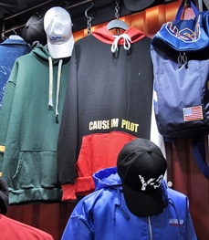 市场上装-卫衣-（实拍）休闲男装卫衣