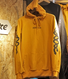 市场上装-卫衣-（实拍）休闲男装卫衣