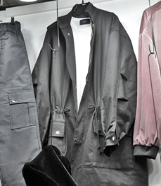 市场上装-中长外套-（实拍）休闲男装中长外套