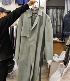 市场上装-中长外套-（实拍）休闲男装中长外套