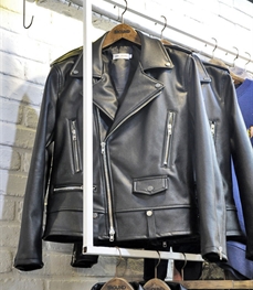 市场上装-皮衣-（实拍）休闲男装皮衣