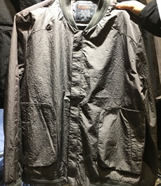 市场上装-夹克-（实拍）时尚男装夹克