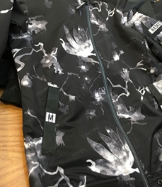 市场上装-夹克-（实拍）时尚男装夹克