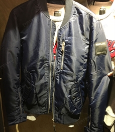 市场上装-夹克-（实拍）时尚男装夹克