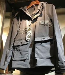 市场上装-夹克-（实拍）时尚男装夹克