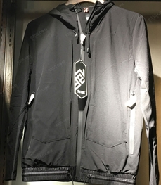 市场上装-夹克-（实拍）时尚男装夹克