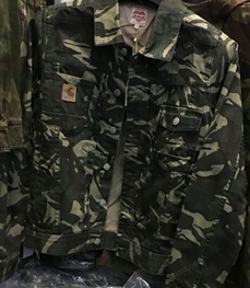 市场上装-夹克-（实拍）时尚男装夹克