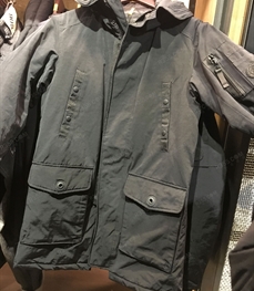 市场上装-中长外套-（实拍）时尚男装中长外套