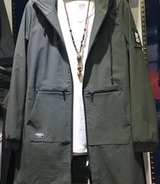市场上装-中长外套-（实拍）时尚男装中长外套