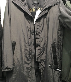 市场上装-中长外套-（实拍）时尚男装中长外套