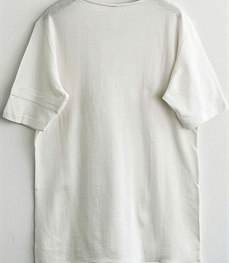 市场上装-T恤-休闲男装t恤