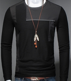 市场上装-T恤-时尚男装t恤