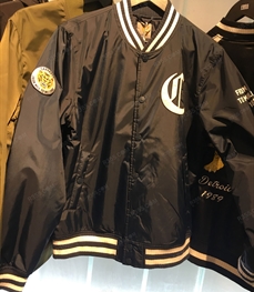 市场上装-夹克-（实拍）时尚男装夹克