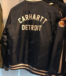 市场上装-夹克-（实拍）时尚男装夹克