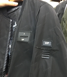 市场上装-夹克-（实拍）时尚男装夹克