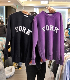 市场上装-卫衣-（实拍）休闲男装卫衣