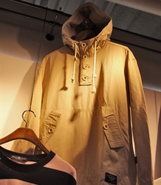 市场上装-夹克-（实拍）休闲男装夹克