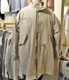 市场上装-中长外套-（实拍）休闲男装中长外套