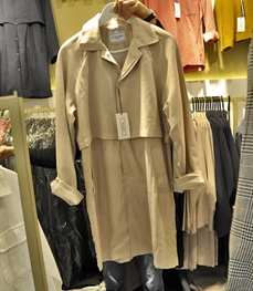 市场上装-中长外套-（实拍）休闲男装中长外套