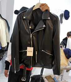 市场上装-皮衣-（实拍）休闲男装皮衣