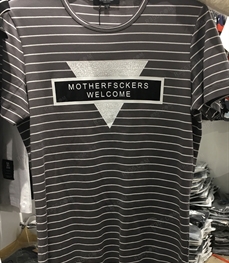 市场上装-T恤-（实拍）时尚男装t恤