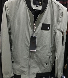 市场上装-夹克-（实拍）时尚男装夹克
