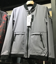 市场上装-夹克-（实拍）时尚男装夹克