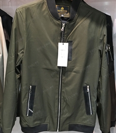 市场上装-夹克-（实拍）时尚男装夹克