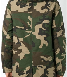 市场上装-中长外套-休闲男装中长外套