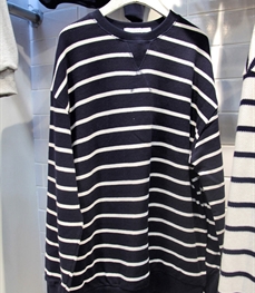 市场上装-卫衣-（实拍）休闲男装卫衣