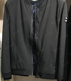 市场上装-夹克-（实拍）时尚男装夹克